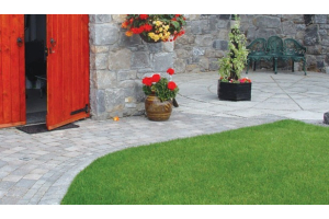 Information on laying paving stones in your home & garden